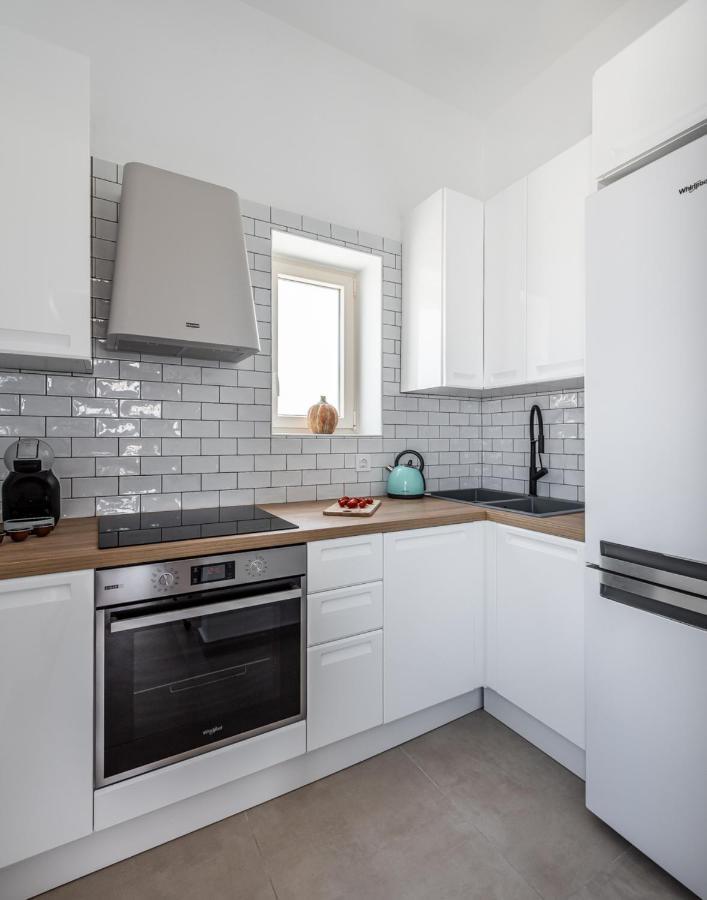Milos Zen Suites Adamantas  Exteriör bild